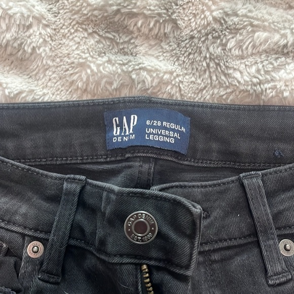 Gap Universal Legging || Dark Grey - Picture 2 of 4